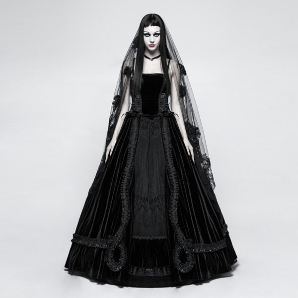 Gothic Punk Long Lace Wedding Veil - Image 4